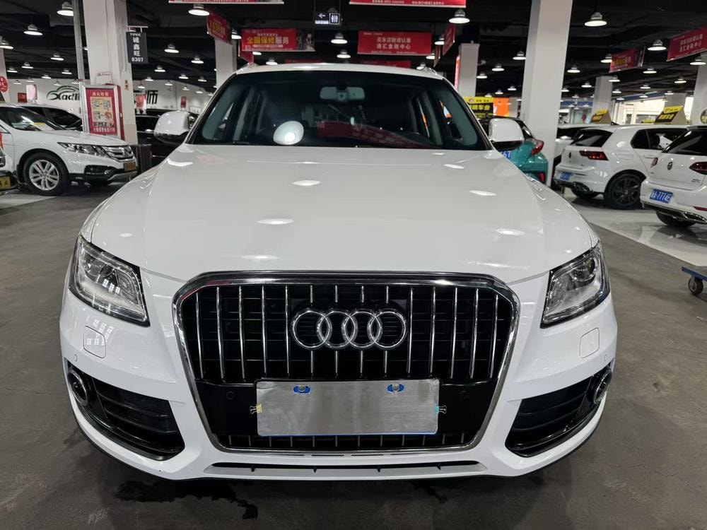 Audi Q5 2017 — фото автомобиля 1