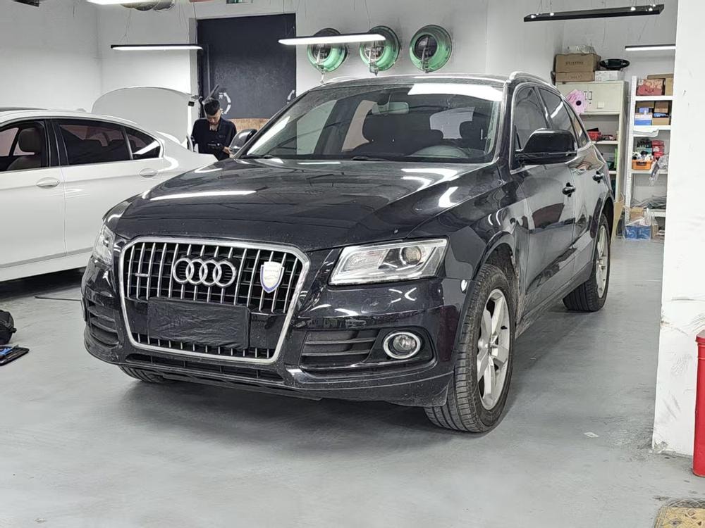 Audi Q5 2016 — фото автомобиля