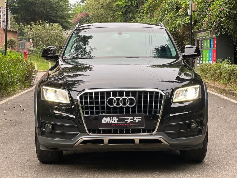 Audi Q5 2018 — фото автомобиля 1