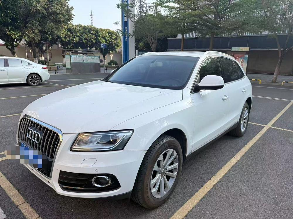 Audi Q5 2015 — фото автомобиля 1