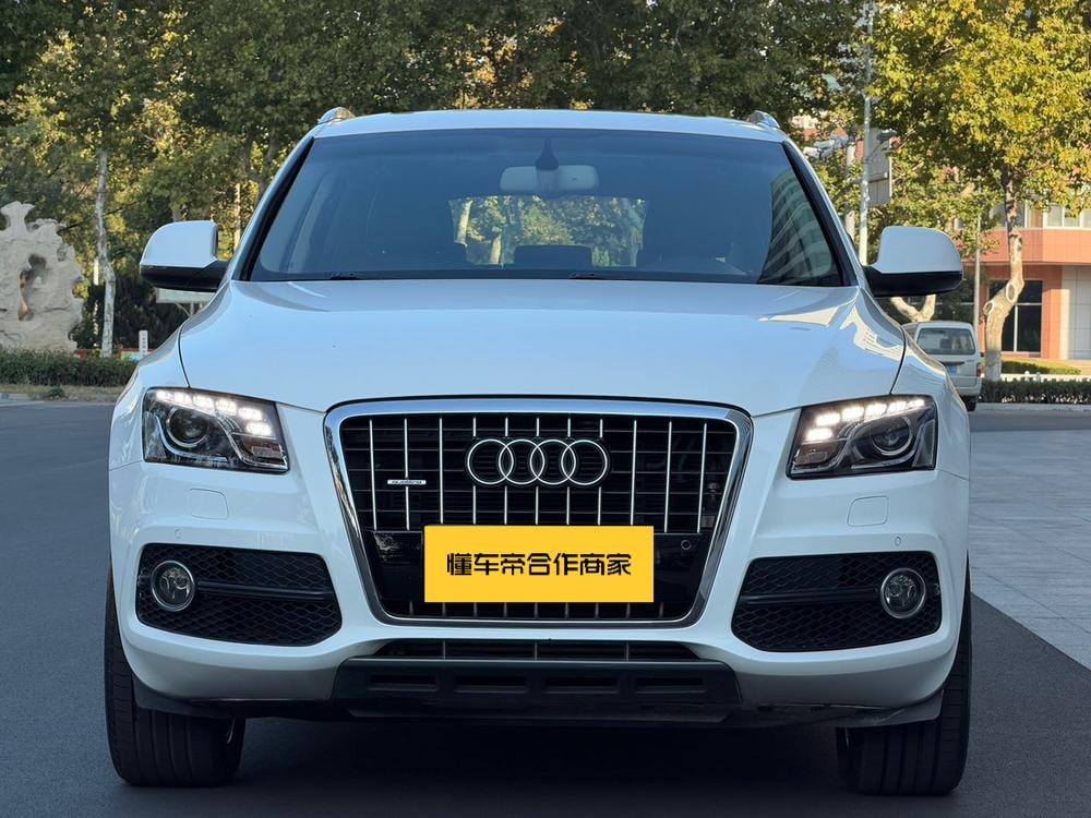 Audi Q5 2012 — фото автомобиля