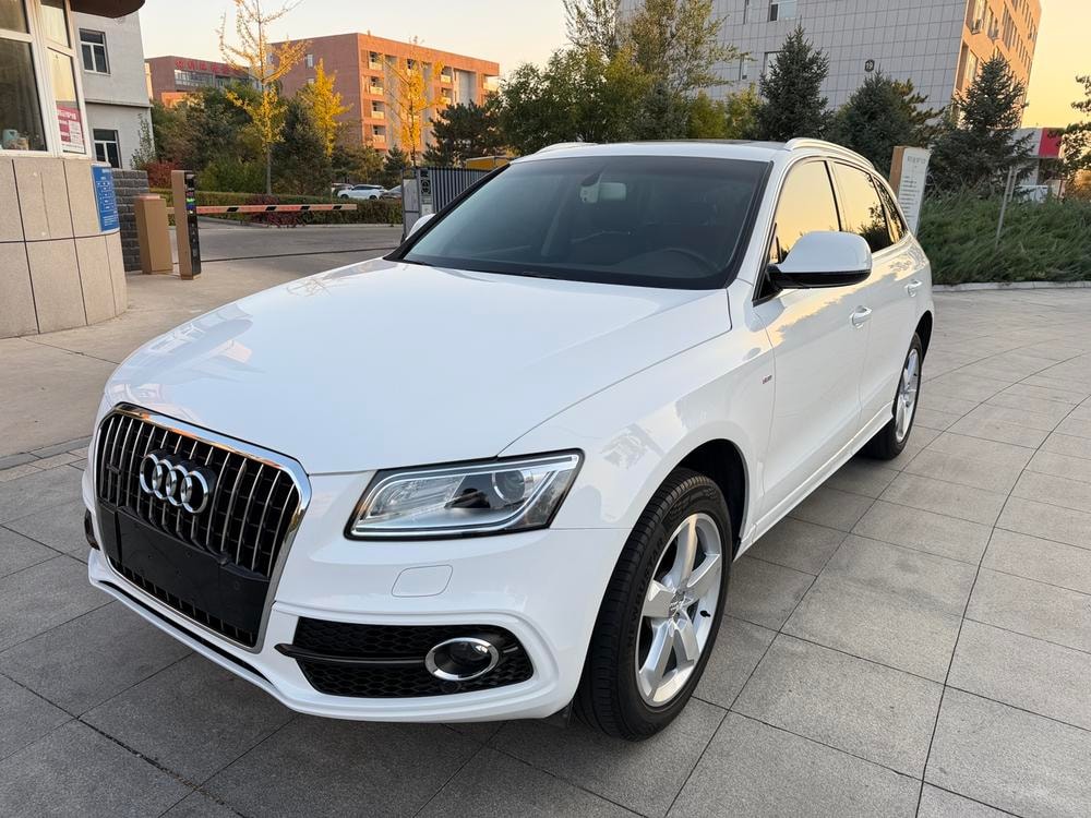 Audi Q5 2017 — фото автомобиля 1