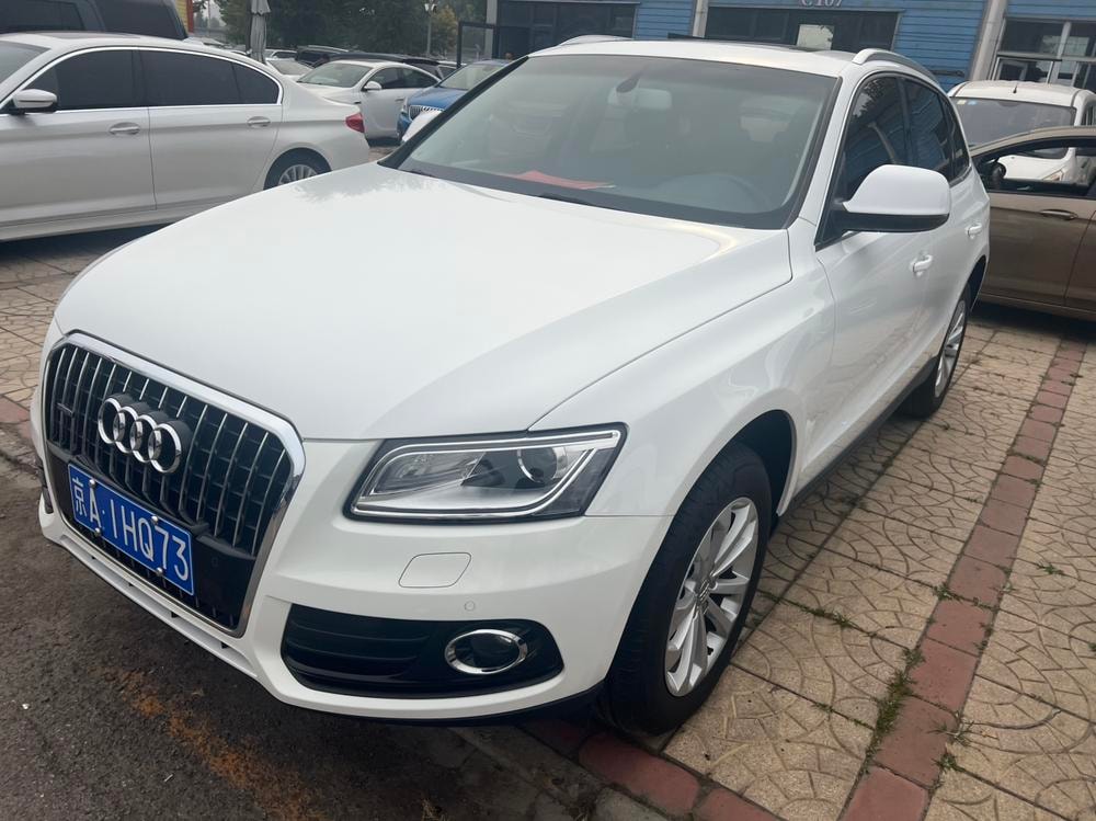 Audi Q5 2015 — фото автомобиля 1