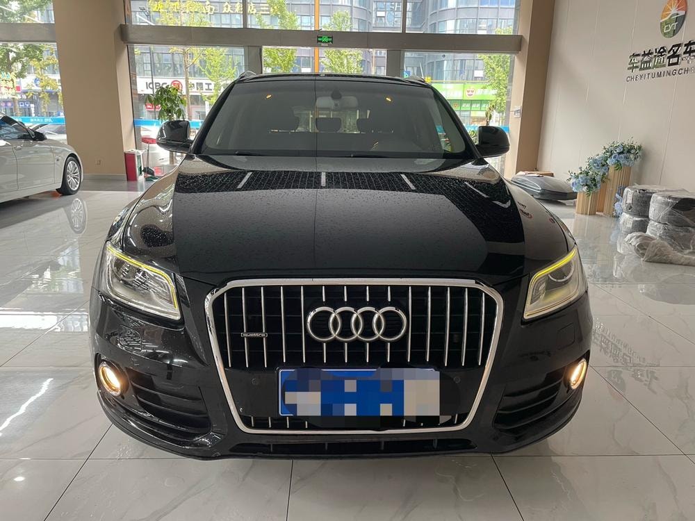 Audi Q5 2016 — фото автомобиля