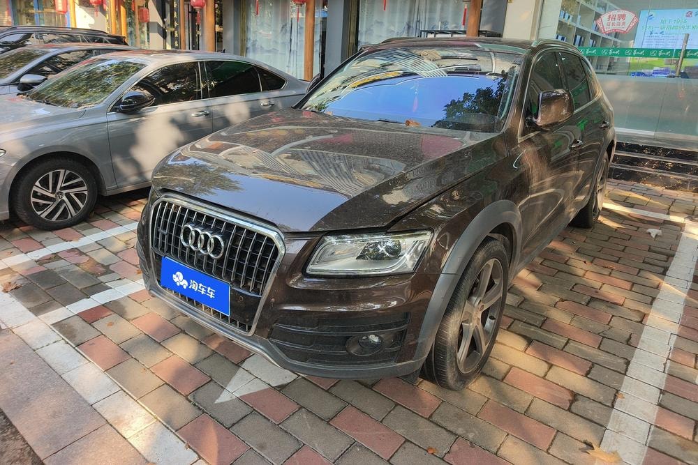 Audi Q5 2018 — фото автомобиля 1