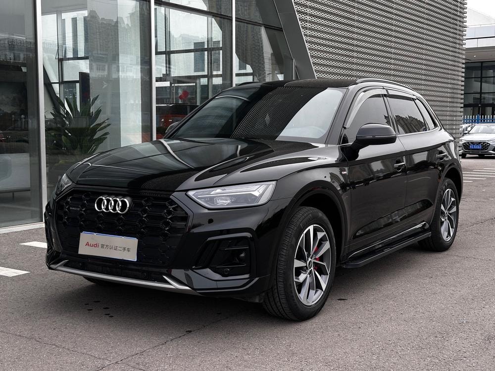 Audi Q5L 2025 — фото автомобиля