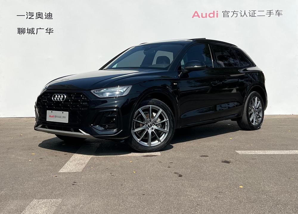 Audi Q5L 2023 — фото автомобиля 1