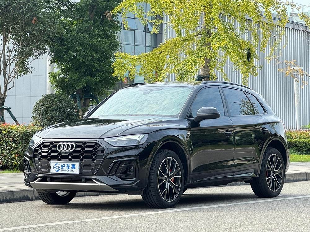 Audi Q5L 2023 — фото автомобиля