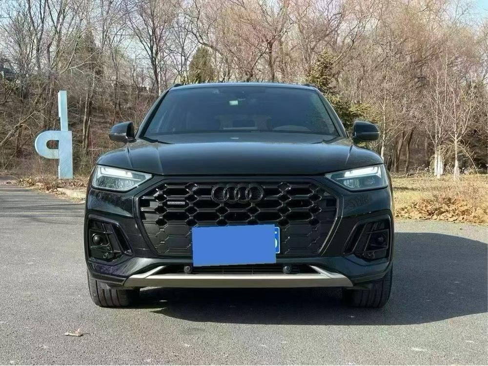 Audi Q5L 2024 — фото автомобиля