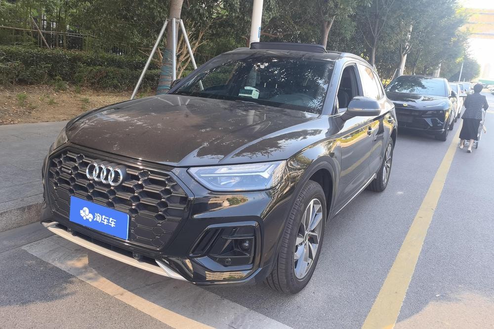 Audi Q5L 2025 — фото автомобиля