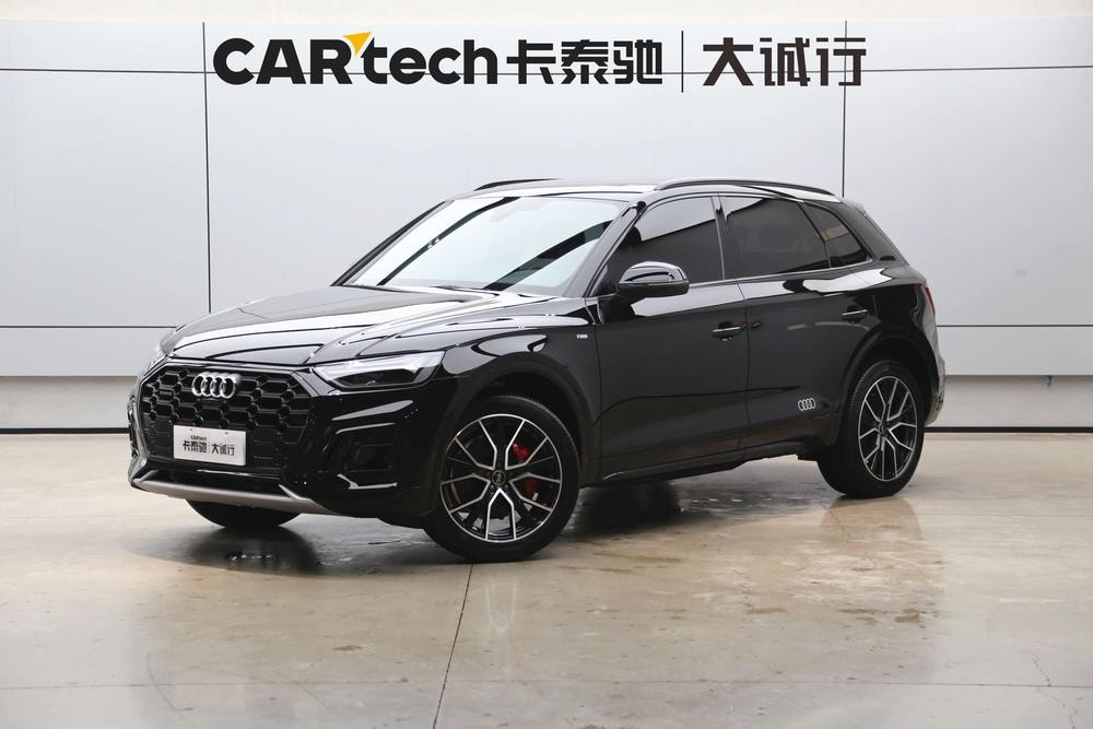 Audi Q5L 2025 — фото автомобиля