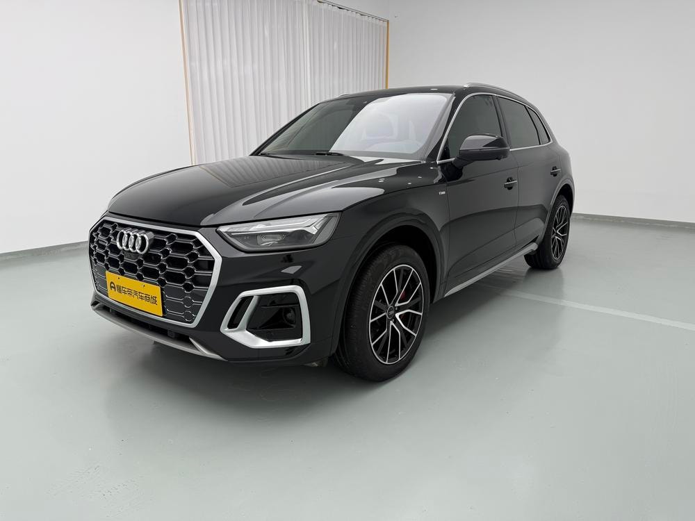 Audi Q5L 2024 — фото автомобиля