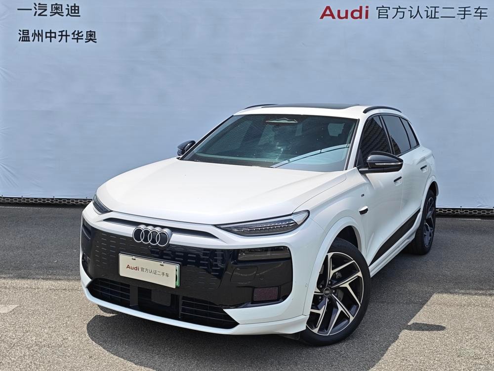Audi Q6L e-tron 2026 — фото автомобиля