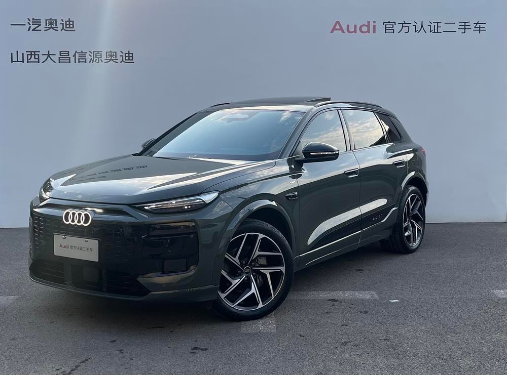 Audi Q6L e-tron 2026 — фото автомобиля