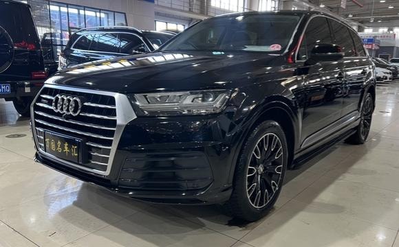 Audi Q7 2019 — фото автомобиля 1