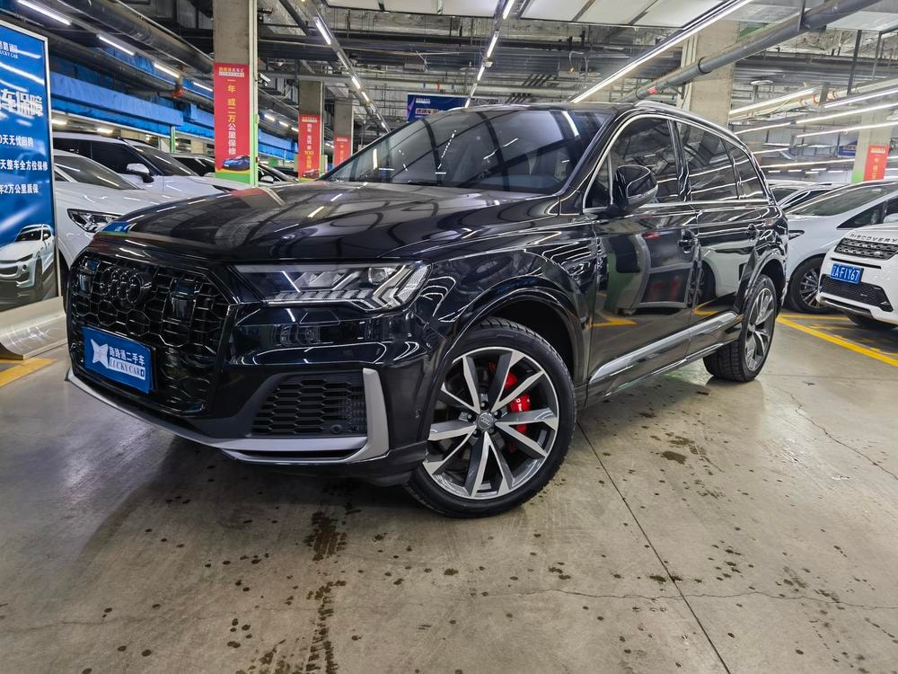 Audi Q7 2020 — фото автомобиля 1