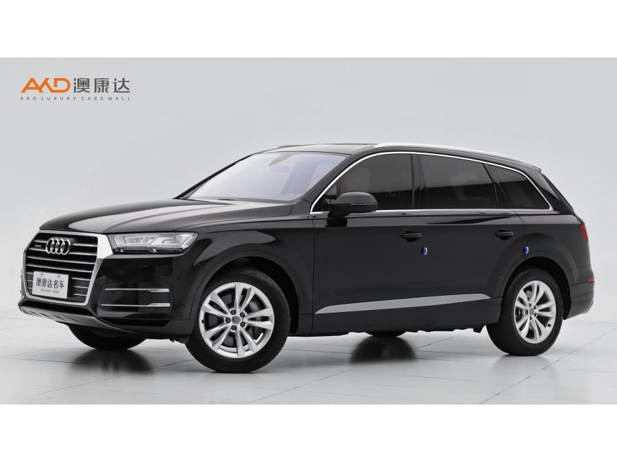 Audi Q7 2019 — фото автомобиля 1