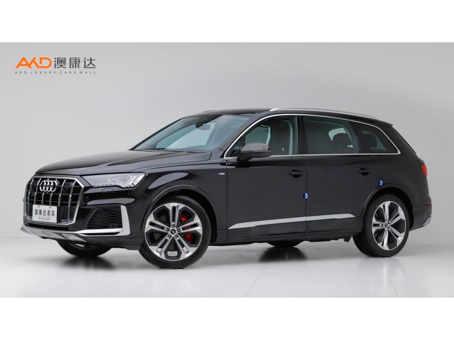 Audi Q7 2023 — фото автомобиля