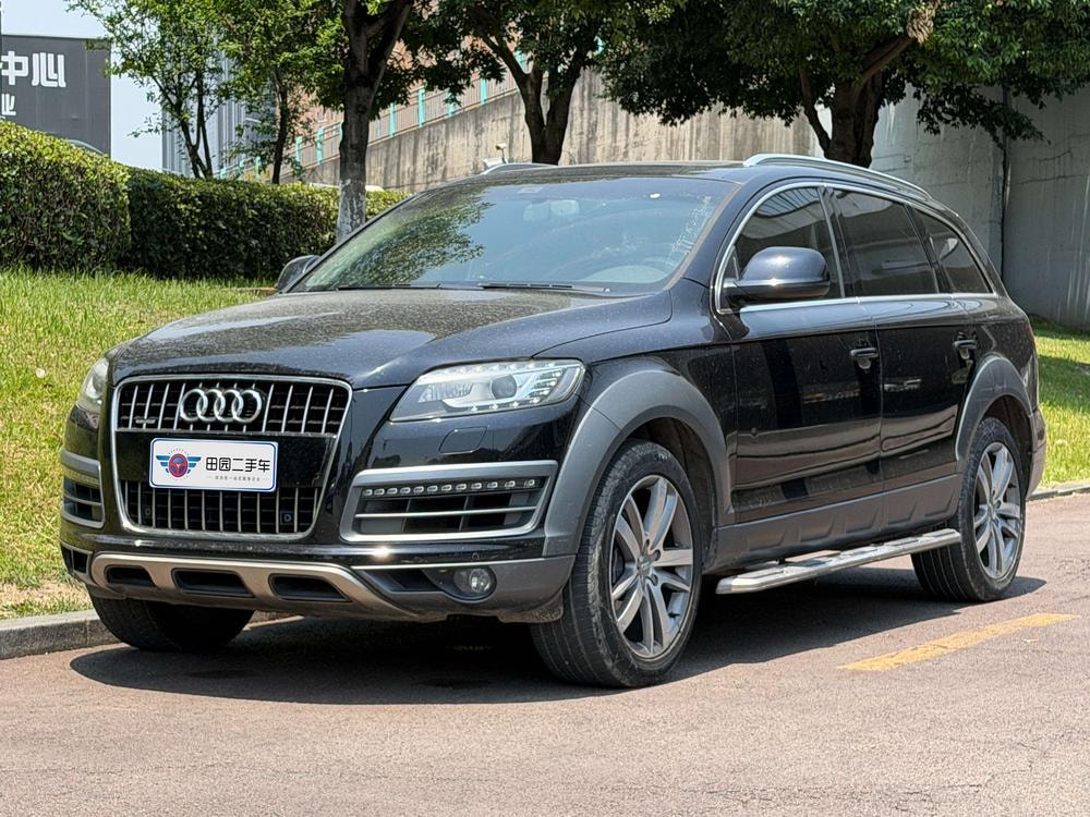 Audi Q7 2014 — фото автомобиля 1