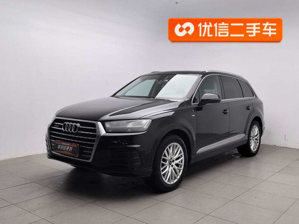 Audi Q7 2016 — фото автомобиля 1