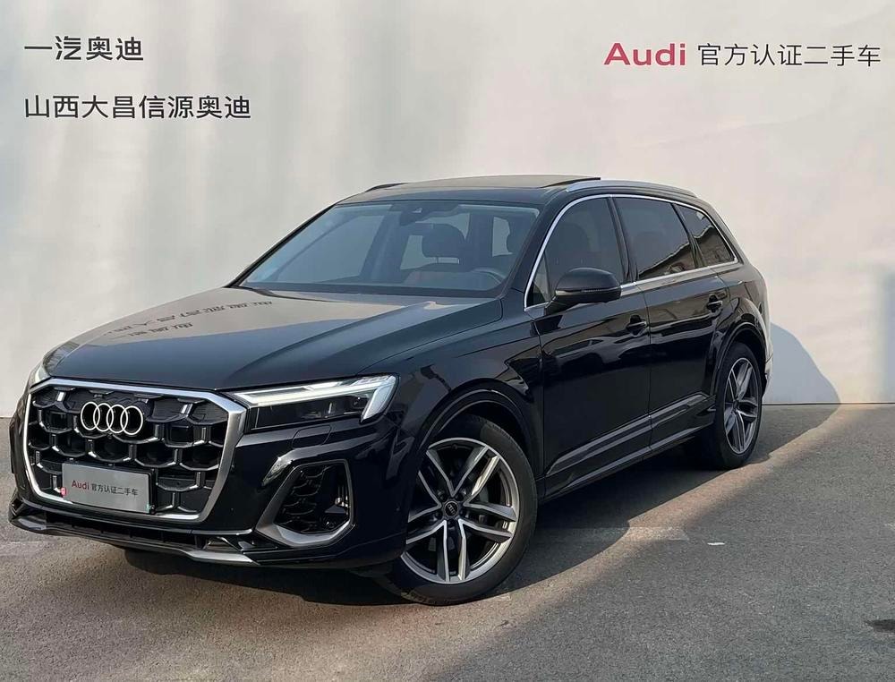 Audi Q7 2025 — фото автомобиля