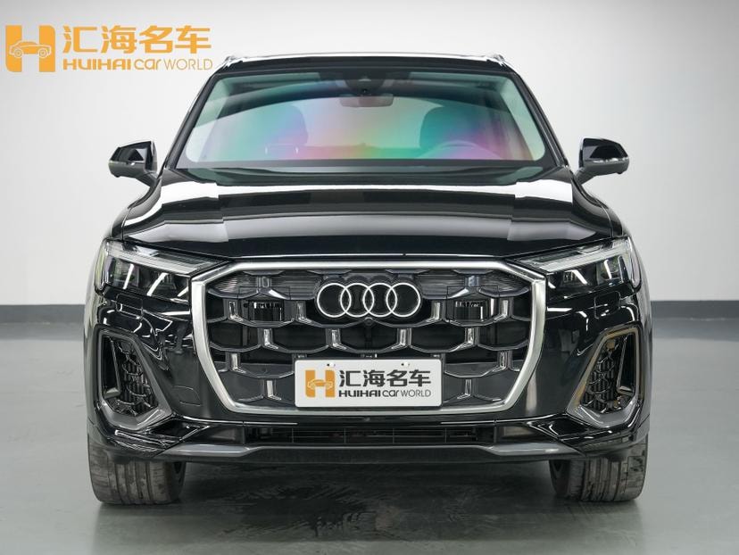 Audi Q7 2024 — фото автомобиля 1