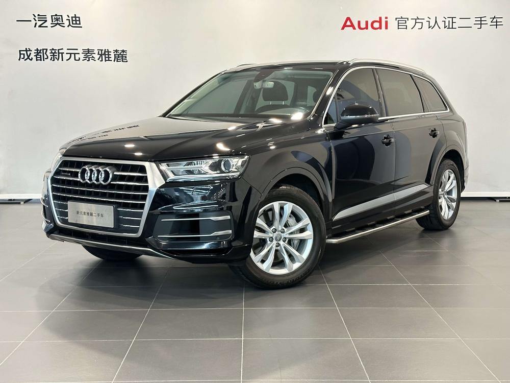 Audi Q7 2016 — фото автомобиля