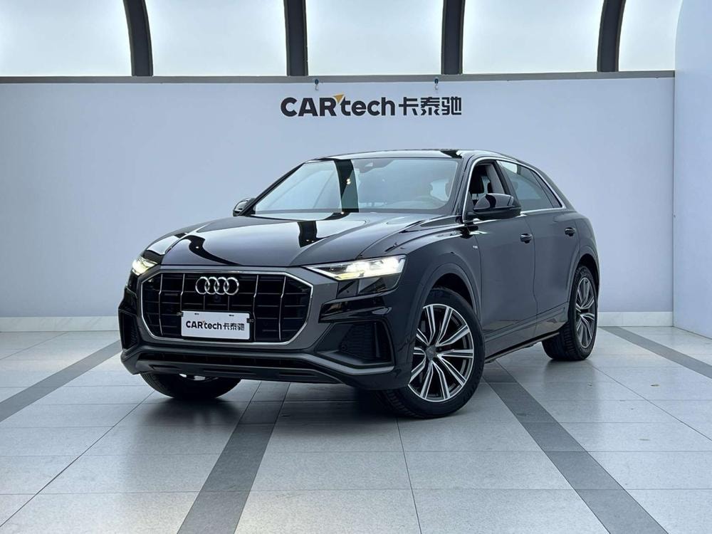 Audi Q8 2019 — фото автомобиля