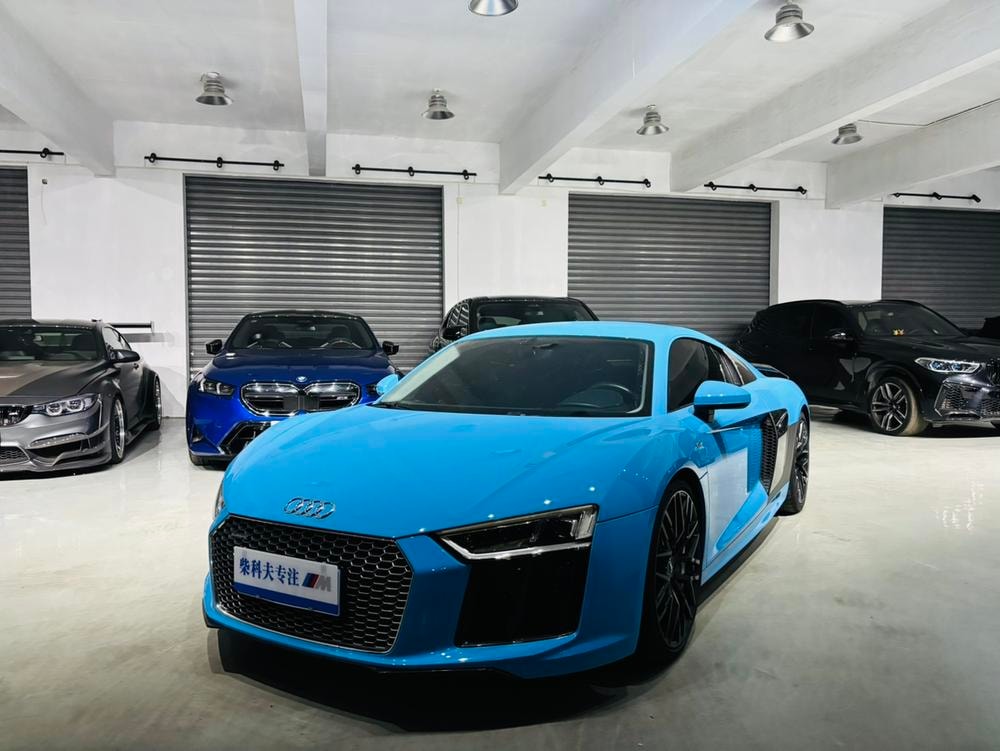 Audi R8 2016 — фото автомобиля