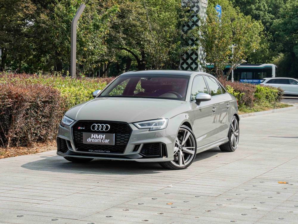 Audi RS 3 2017 — фото автомобиля