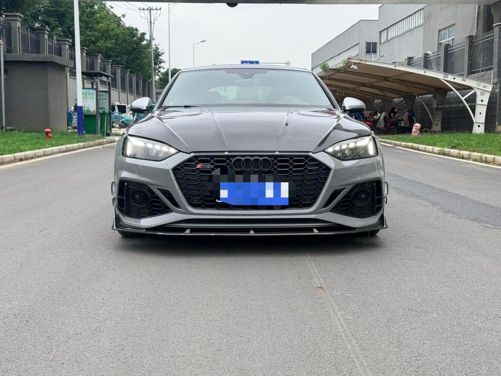 Audi RS 5 2021 — фото автомобиля