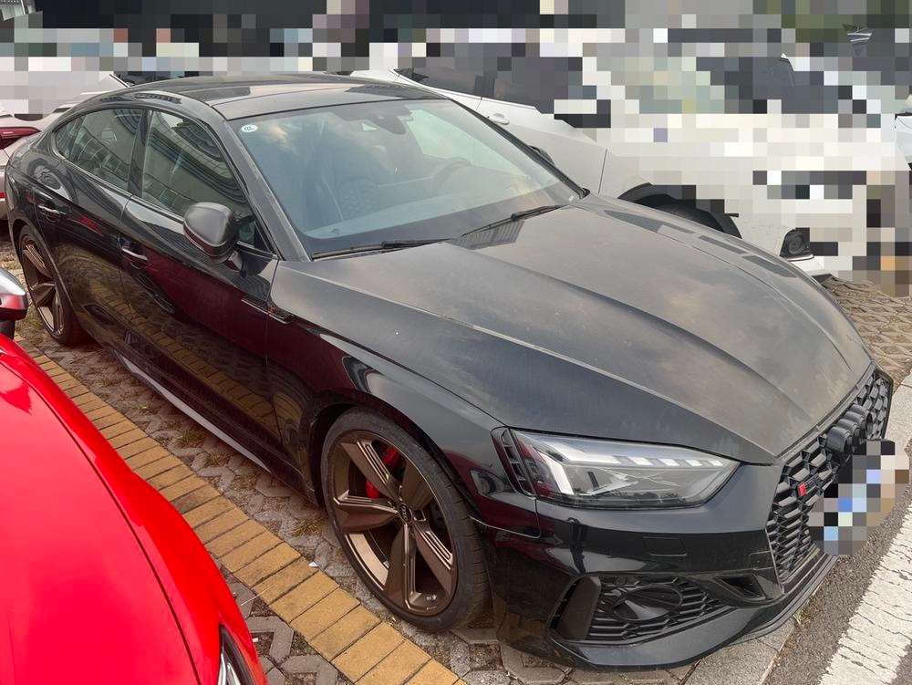 Audi RS 5 2023 — фото автомобиля