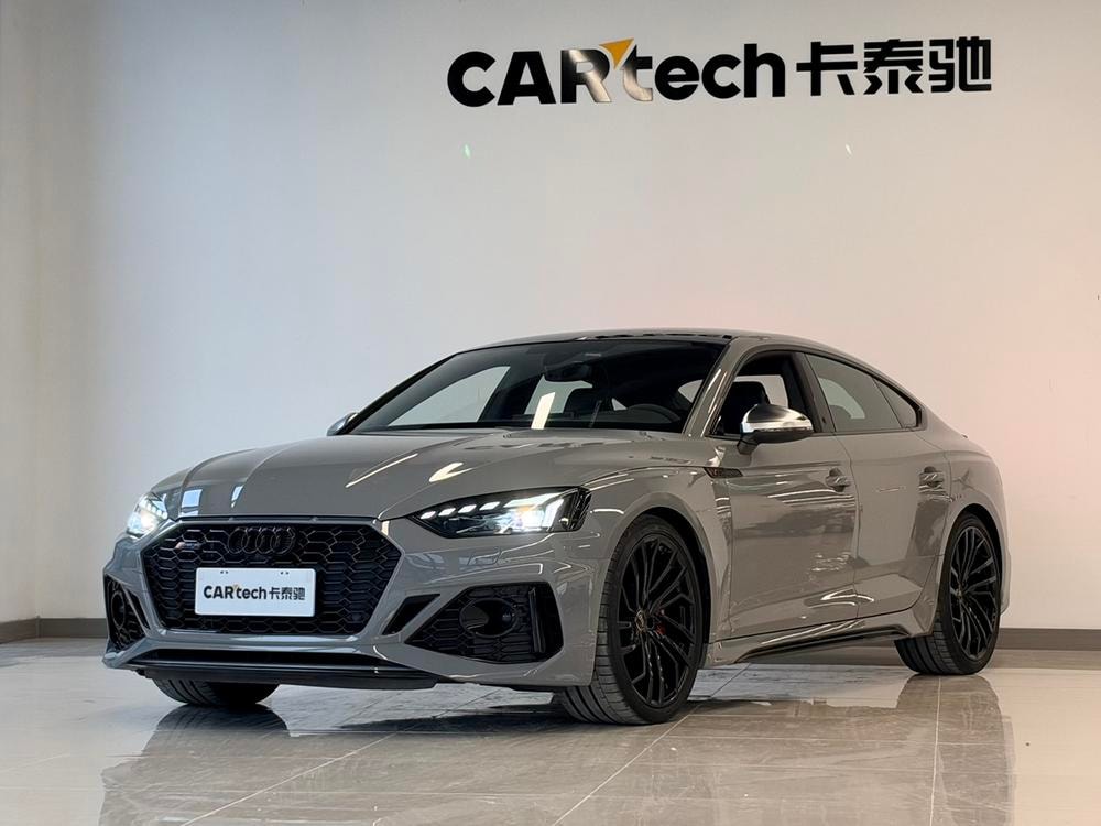 Audi RS 5 2023 — фото автомобиля