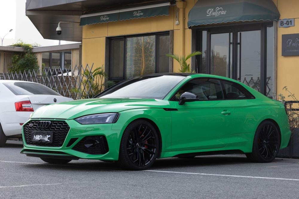 Audi RS 5 2021 — фото автомобиля