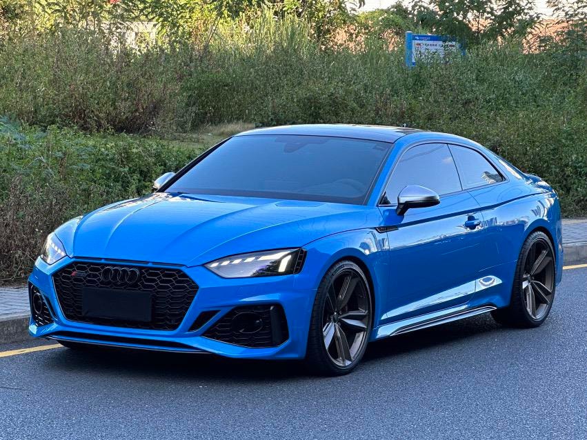 Audi RS 5 2021 — фото автомобиля