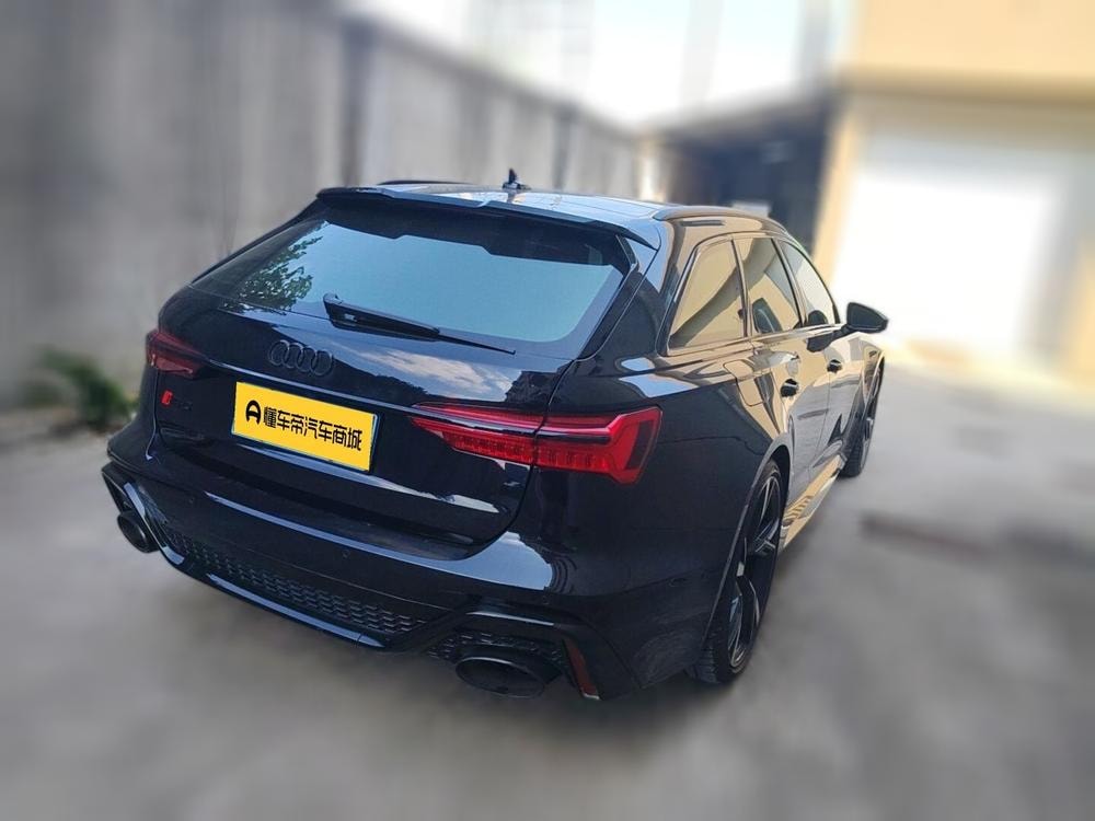 Audi RS 6 2022 — фото автомобиля