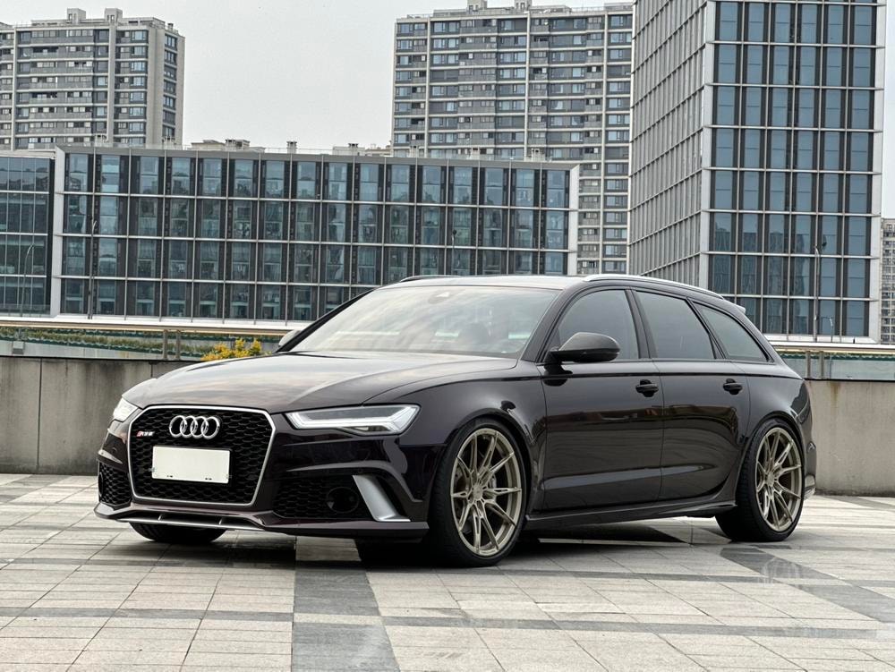 Audi RS 6 2016 — фото автомобиля