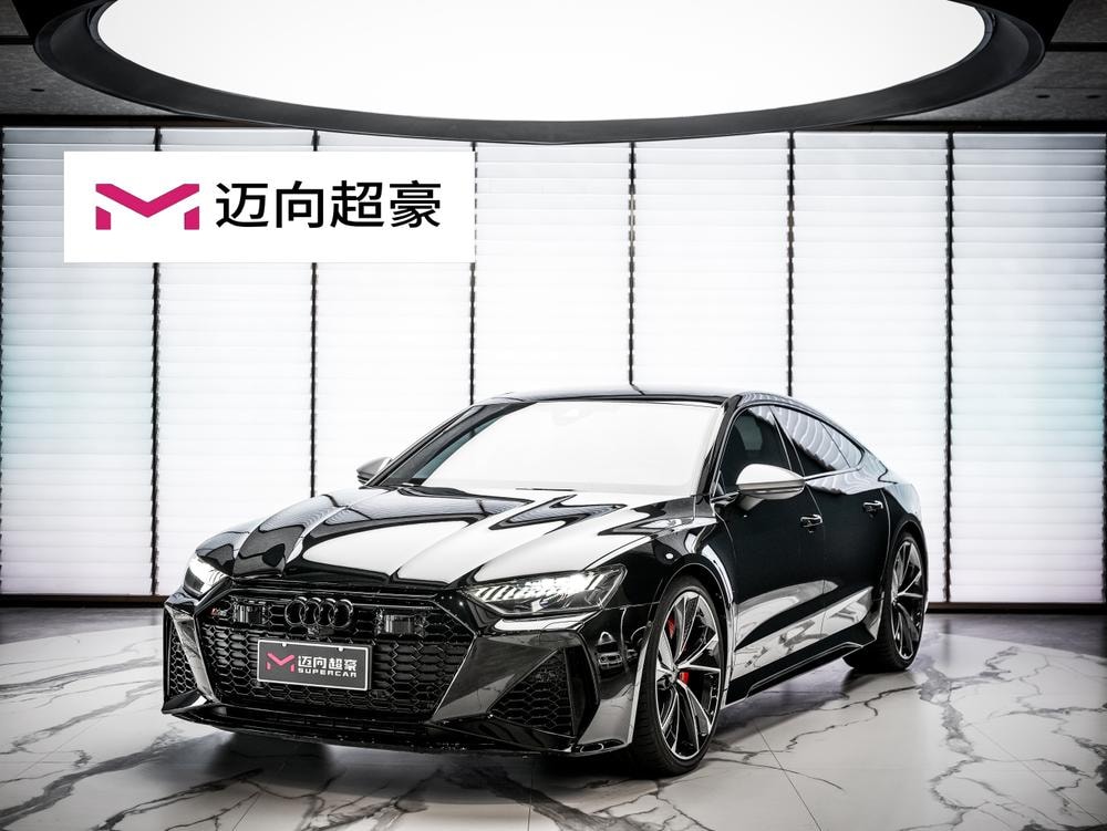 Audi RS 7 2024 — фото автомобиля