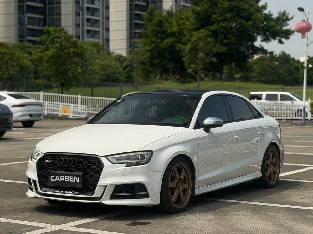 Audi S3 2017 — фото автомобиля 1