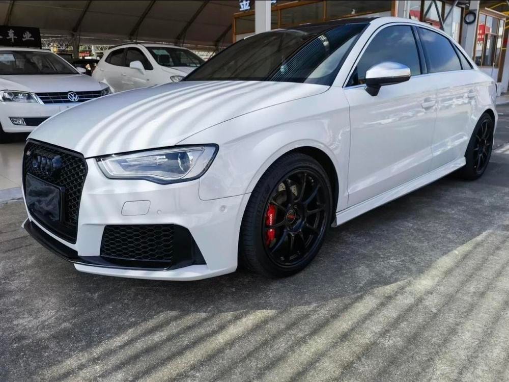 Audi S3 2017 — фото автомобиля 1