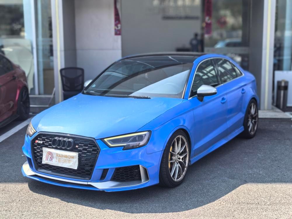 Audi S3 2017 — фото автомобиля 1