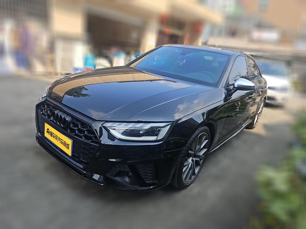 Audi S4 2022 — фото автомобиля