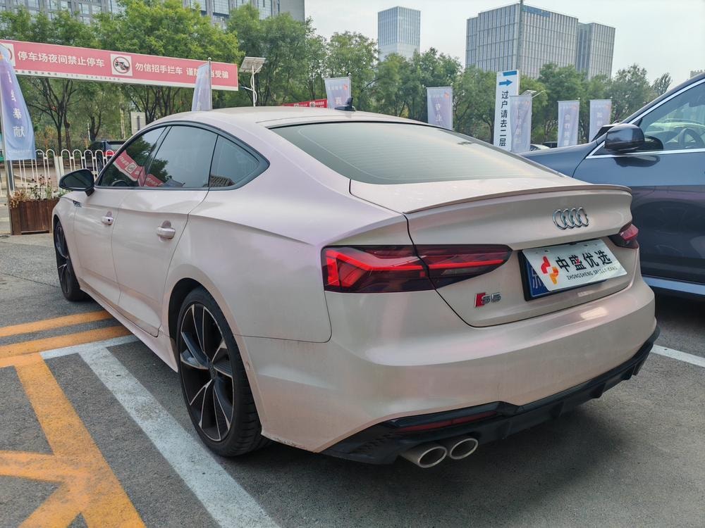 Audi S5 2021 — фото автомобиля 1