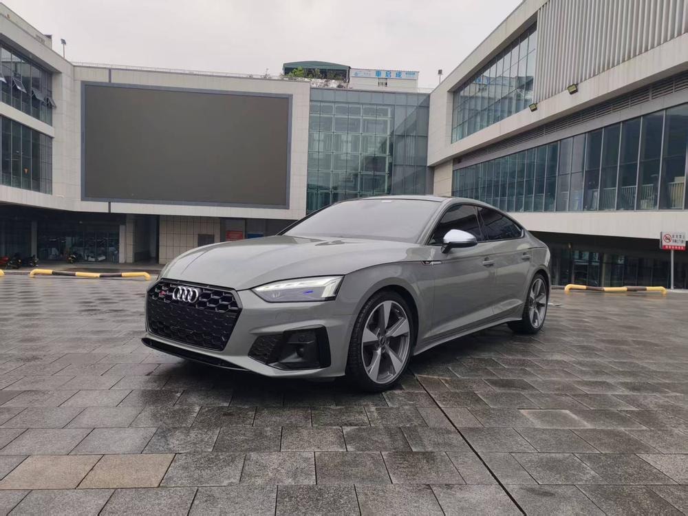 Audi S5 2022 — фото автомобиля 1