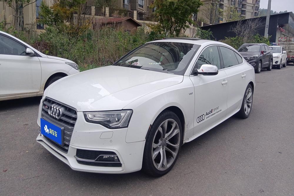 Audi S5 2012 — фото автомобиля