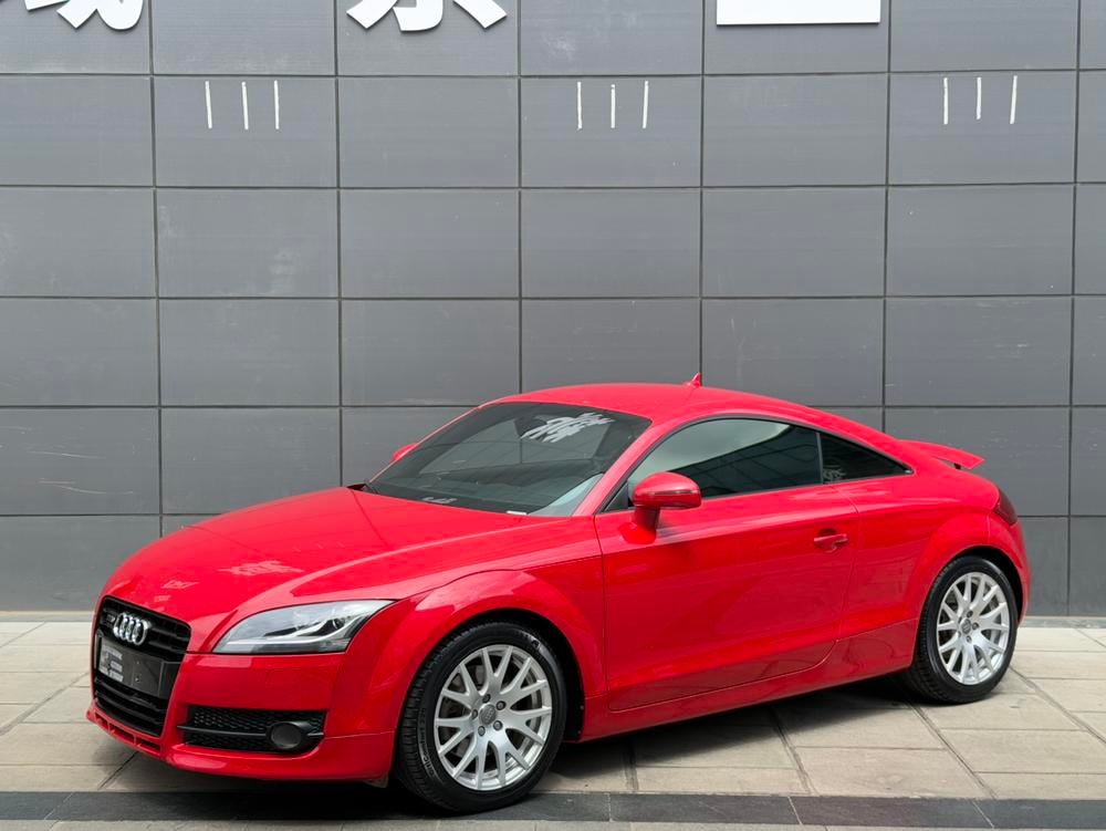 Audi TT 2008 — фото автомобиля 1