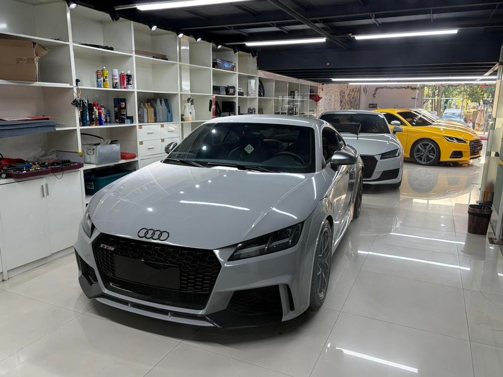 Audi TT 2015 — фото автомобиля 1