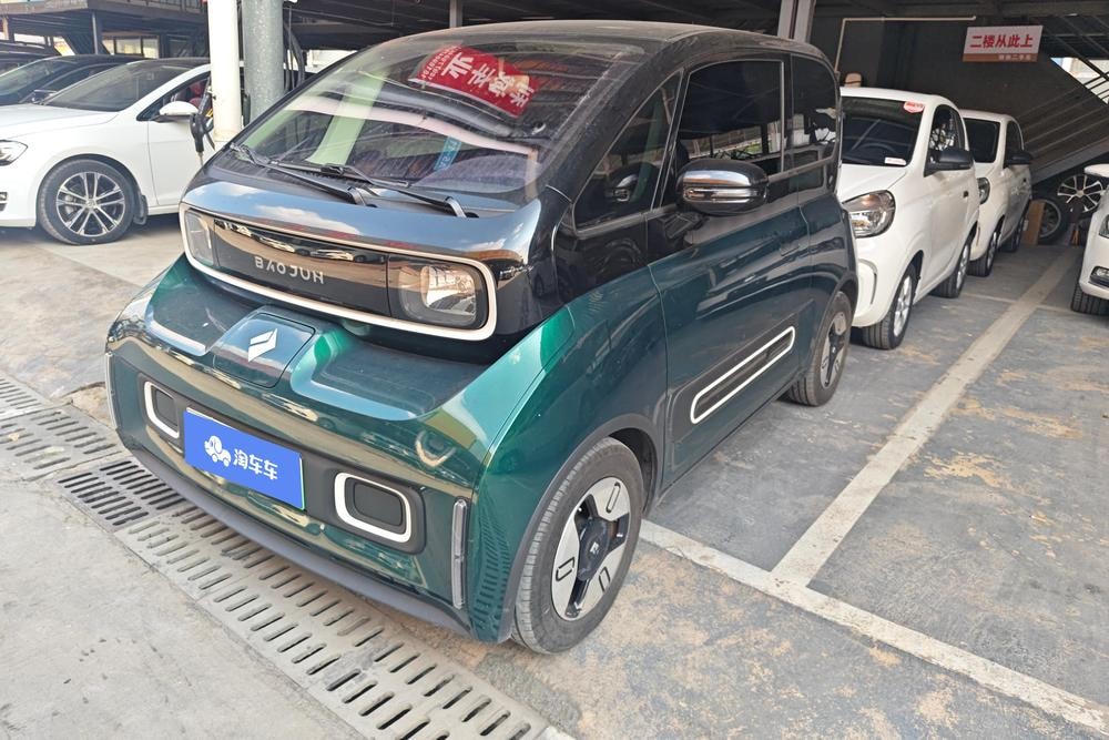 Baojun KiWi EV 2023 — фото автомобиля