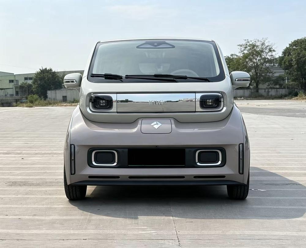 Baojun KiWi EV 2023 — фото автомобиля