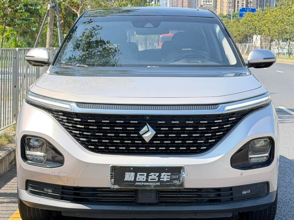 Baojun RM-5 2019 — фото автомобиля